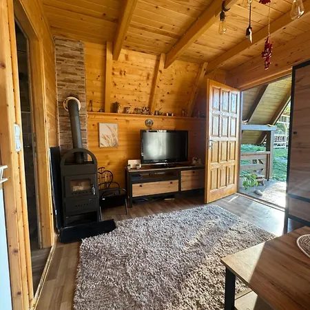 度假居 Monte Casa Ivisovo Greblje